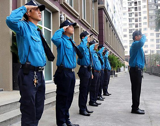 Cần Thuê Bảo Vệ Trọn Gói